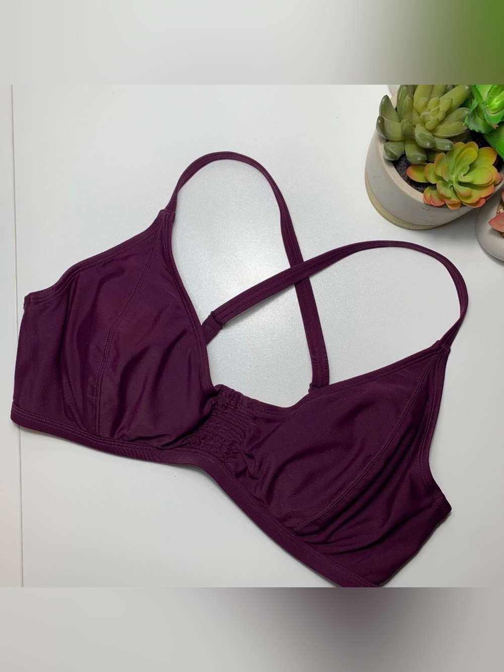Athleta Plum Bikini Top D / DD